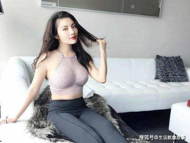 娱乐吃瓜酱大嫂视频,揭秘视频背后的精彩故事 第1张 娱乐吃瓜酱大嫂视频,揭秘视频背后的精彩故事 第1张